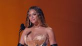 Reseña: Hip-hop y Beyoncé casi salvaron el espectáculo hasta que los Grammy estropearon el final