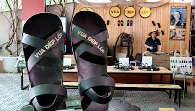 過去是越南國父的「國民輪胎涼鞋」，如今好手藝結合好故事從外國逆勢紅回越南 - The News Lens 關鍵評論網