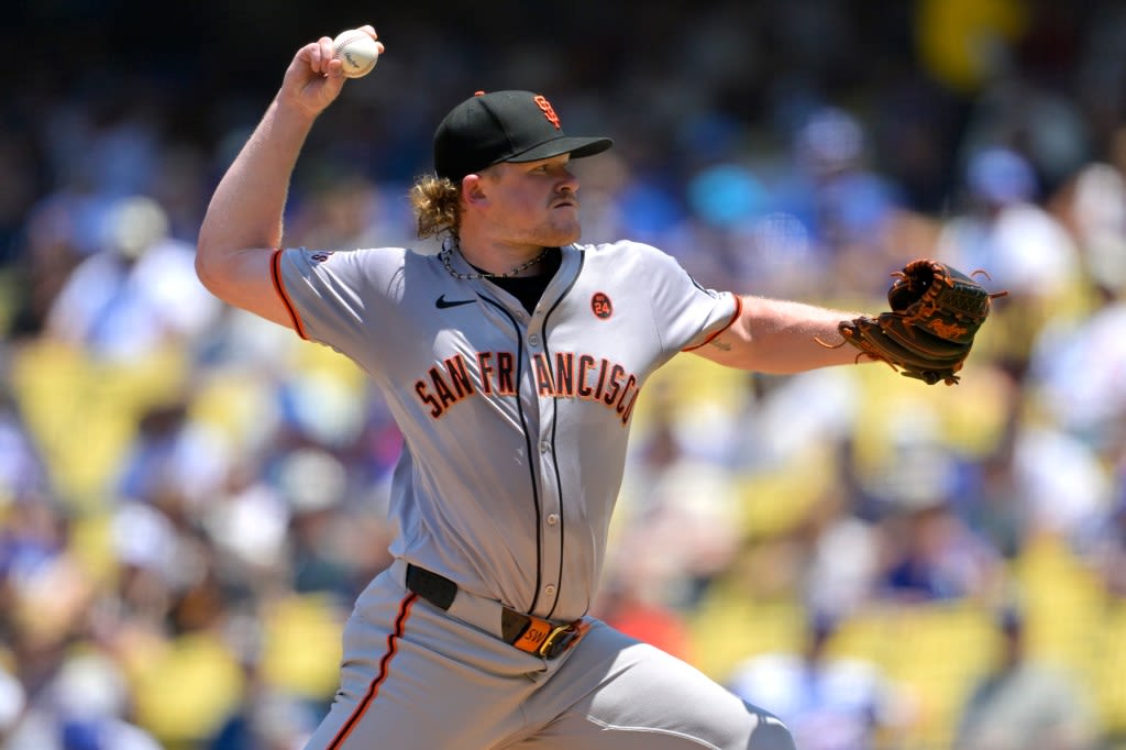 Nick Ahmed gets revenge as light flickers on SF Giants’ playoff hopes after series loss to Dodgers