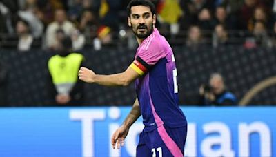 Kapitän dabei! Gündogan-Nominierung auf Werbetafel