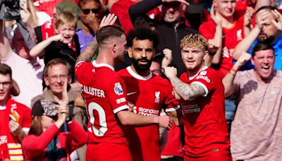 Mohamed Salah has a happier afternoon as Liverpool sink Tottenham