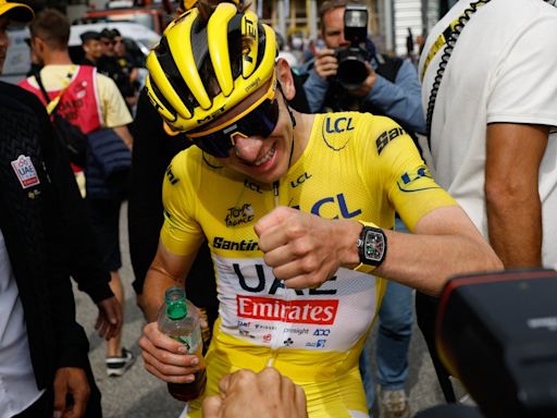 Tadej Pogacar wins wild stage after fan throws crisps in Tour de France leader’s face