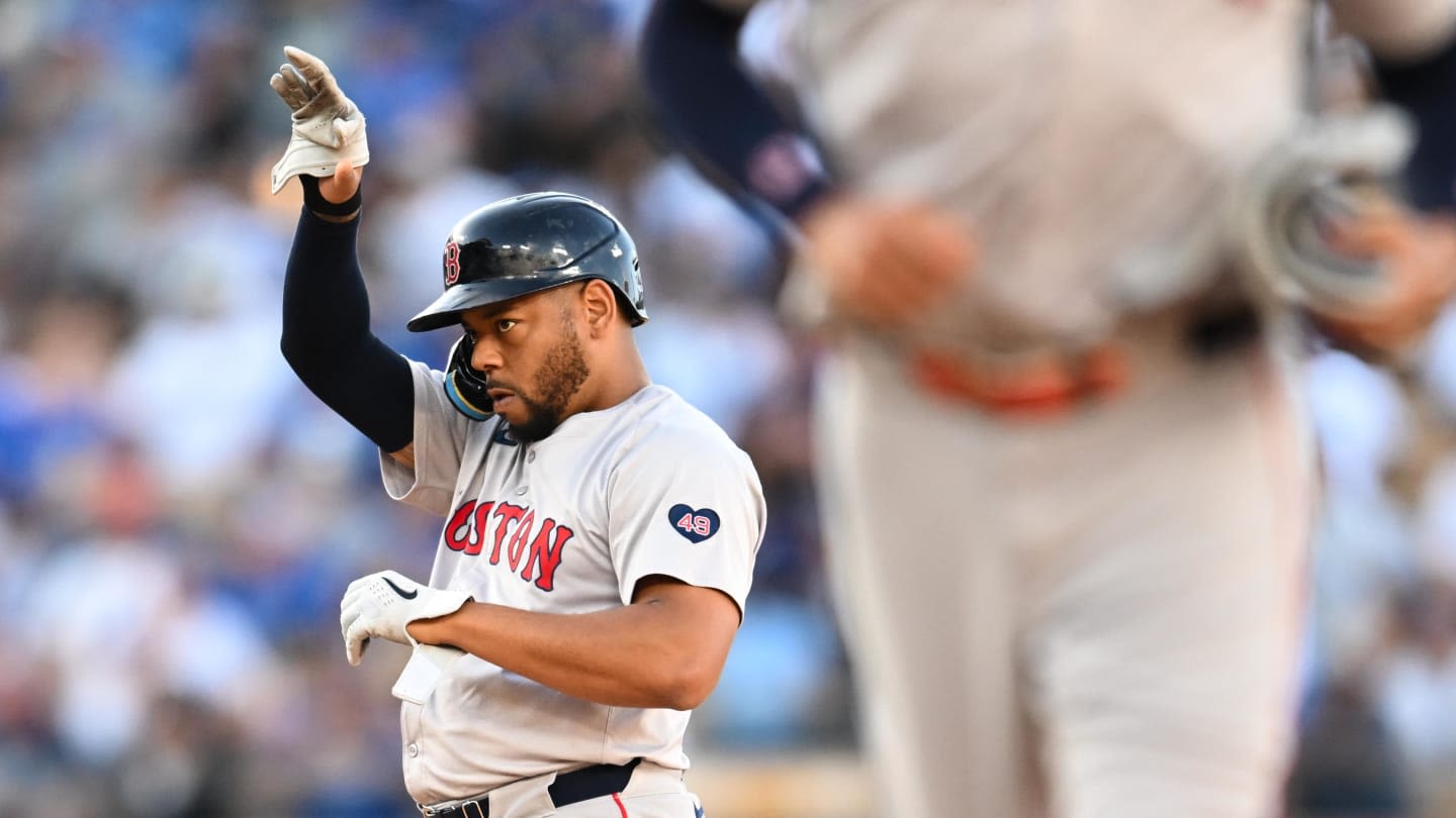 Red Sox Surprisingly Facing Roster Dilemma At First Base: 'Seems Infeasible'