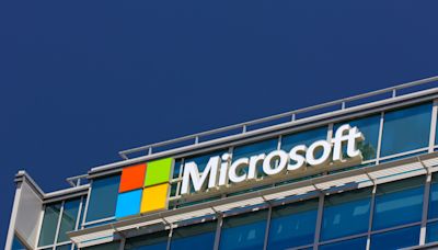 Is Microsoft Corporation (NASDAQ:MSFT) the Best AI Growth Stock to Buy?