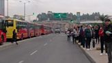 Caos en Transmilenio: cierran Portal Usme y más estaciones por marchas en Bogotá