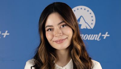 Miranda Cosgrove Details Real-Life Baby Reindeer Experience With Stalker - E! Online