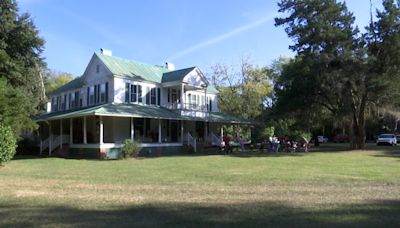 Francis Marion University working with group to preserve Florence slave cemetery