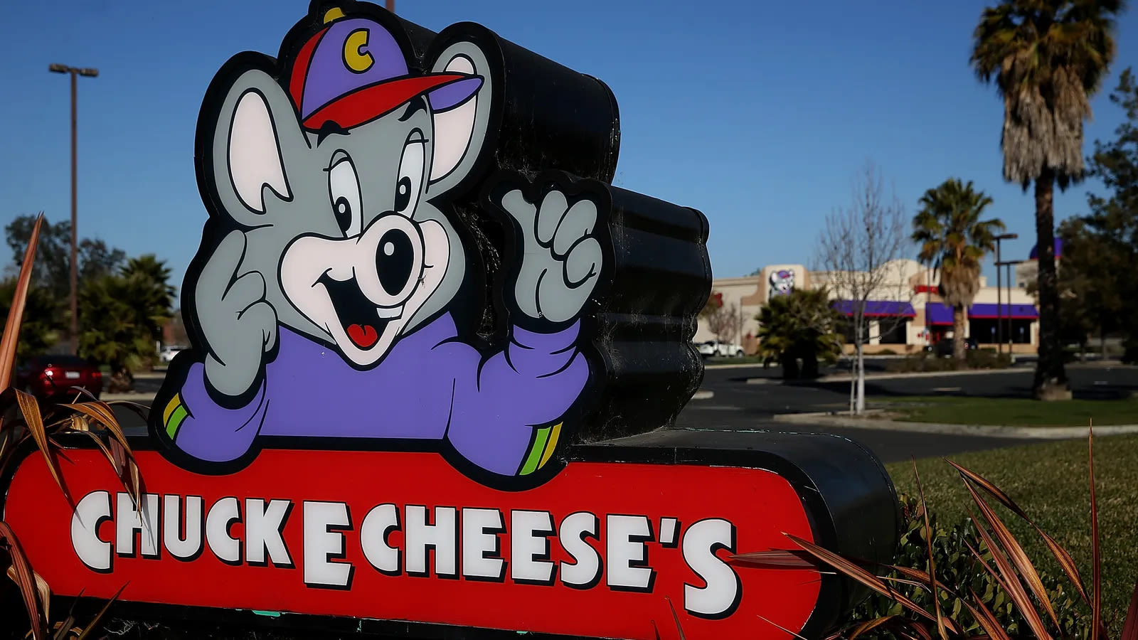 Chuck E. Cheese parent sued over workplace sexual harassment