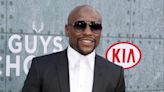 Floyd Mayweather compra una silla infantil para el coche recubierta de piel de visón