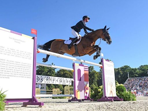 GB's team jumping winners progress to individual final