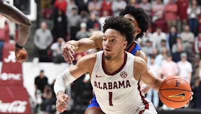 All-American Mark Sears will return to Alabama after withdrawing from NBA draft