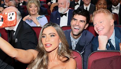 Sofía Vergara poses for a cheeky selfie at the 2024 Emmy Awards