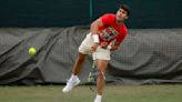 Alcaraz, "celoso" por la ausencia de Federer en el palco en su victoria ante Chardy