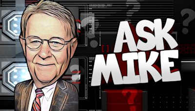 Ask Mike: Fay Regional Thud, DVH’s New Hitting Philosophy & Mike Defends Angry Hog Baseball Fans