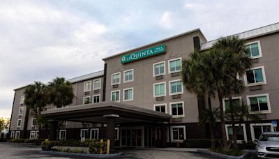 Cutler Bay hotel is closer to becoming apartments for the homeless after county vote