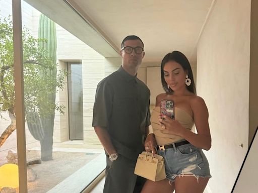 En un yate de $ 6 millones, Cristiano Ronaldo y Georgina Rodríguez disfrutaron de sus vacaciones por la isla española de Mallorca