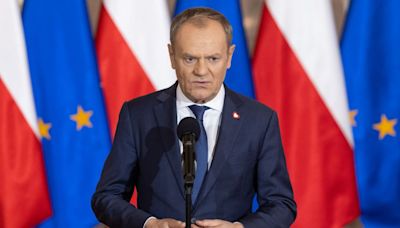 Tusk: Poland to fortify border with Belarus due to 'hybrid war'