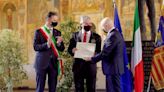 義大利總統親自表揚山達基志願牧師
