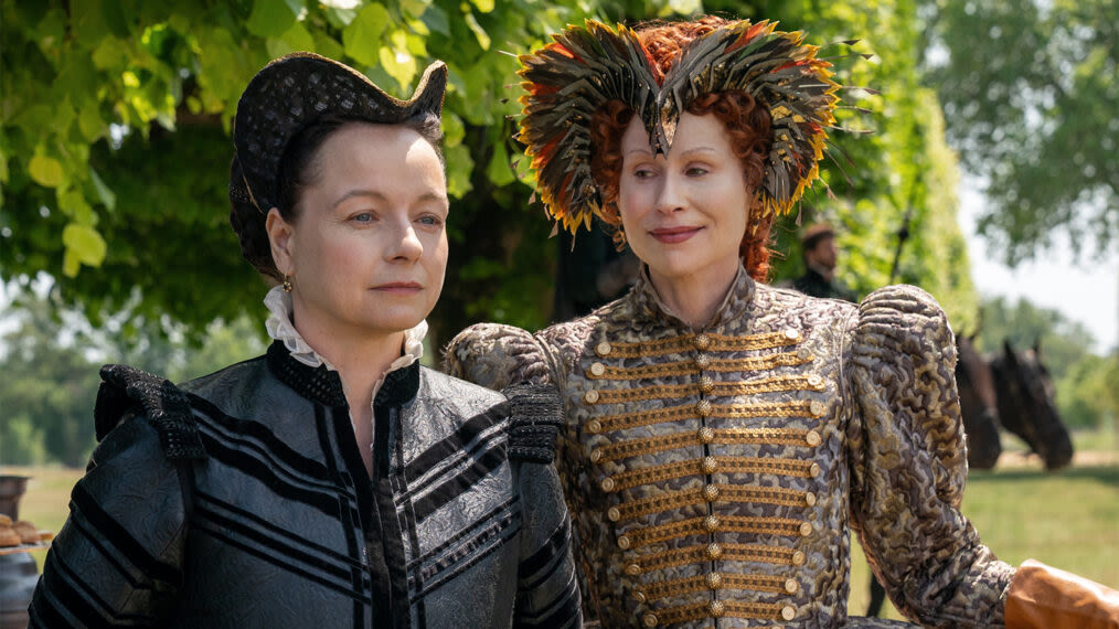 'The Serpent Queen': Minnie Driver Teases 'Delicious' Elizabeth I & Catherine Rivalry