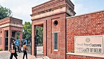 DU allows students to pursue two degrees simultaneously; check guidelines