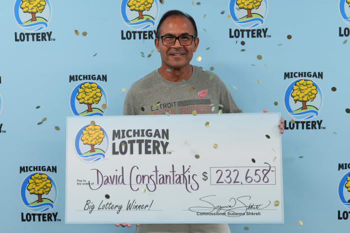 3 from Wayne, Macomb, Isabella counties share $697,000 Michigan Lottery win