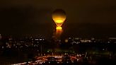 ¡Es un globo aerostático! París sorprende al mundo, tras encender el pebetero olímpico