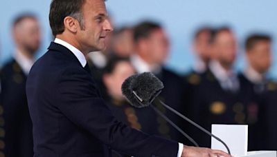 "Todos somos hijos del Desembarco": Macron en ceremonia internacional tras 80 años del Día D