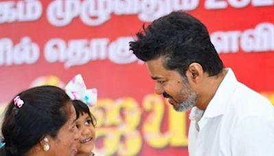 Thalapathy Vijay Felicitates Class 10, 12 Tamil Nadu Board Toppers In Chennai - News18