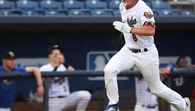 MIDWEST LEAGUE: Bandits strike back; Dickey granny sparks QC victory