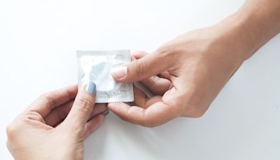Caída del uso del preservativo en los adultos: solo un 21% los usa siempre, la mitad que el año pasado