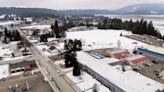 Tejados con goteras, tuberías colapsadas, aulas heladas. ¿Cómo llegaron hasta aquí las escuelas de Idaho?