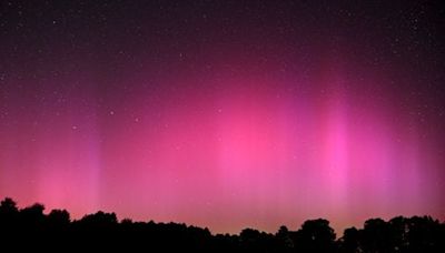 The Northern Lights are spreading into New England tonight. Here are the best places and times to catch them. - The Boston Globe