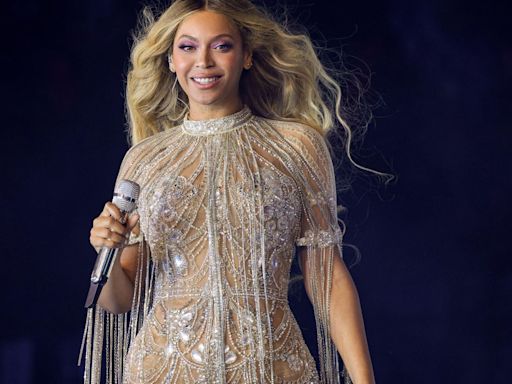 Beyoncé’s New Album Has Finally Been Forced From No. 1