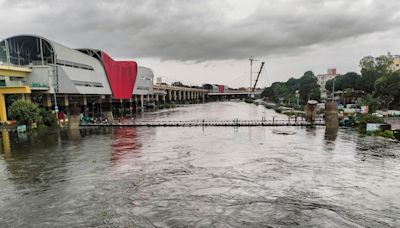 Pune Rains: 4 Dead After Heavy Rain Wreaks Havoc In City; Widespread Flooding, Severe Traffic Jams Reported