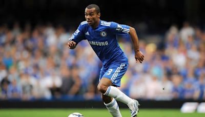 Ashley Cole says he could barely cope with winger Tottenham sold for £5m