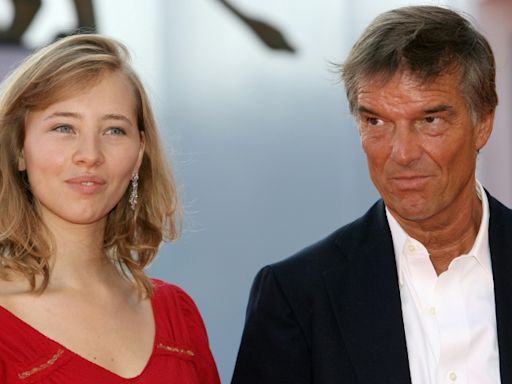 France prosecutors request rape charges against film director