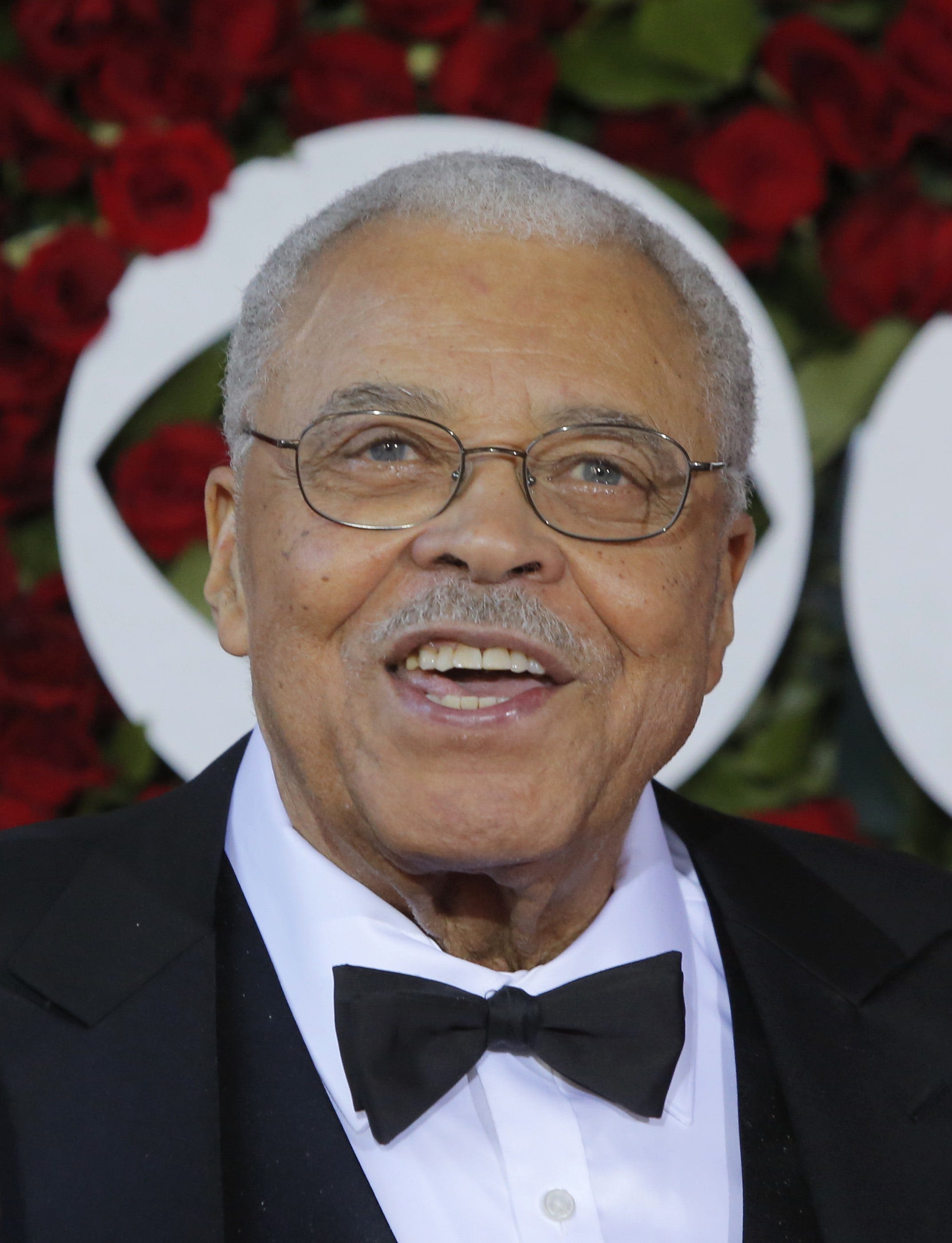 James Earl Jones 'defined our childhood.' What's being said in wake of actor's death