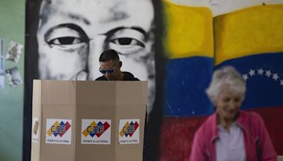 Urna eletrônica e comprovante de papel: como funcionam as eleições na Venezuela, sob desconfiança internacional