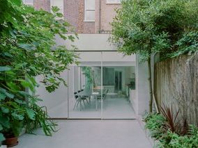 A Secret Garden Is the Star of This Minimalist £775K London Apartment