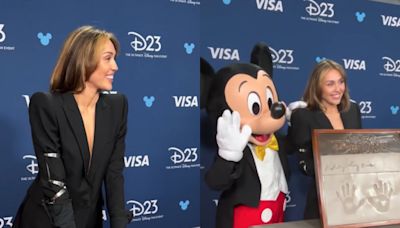 Miley Cyrus se torna a mais jovem artista a receber o título de "Lenda da Disney" e se desculpa com Mickey