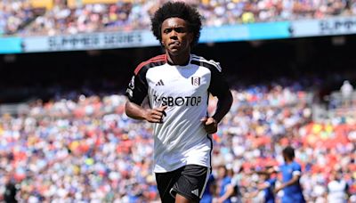 Transfer Talk: Willian flies to Greece for Olympiacos talks