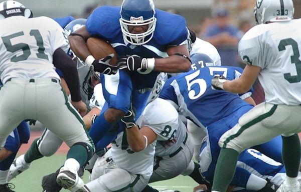 Former Michigan linebacker, Grand Rapids Catholic star, dies at 36