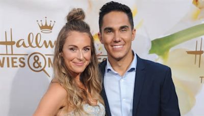 Hallmark's Alexa And Carlos PenaVega Share Heartbreaking Pregnancy Loss Of Daughter Indy