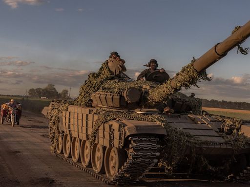 Putin scrambles as Ukraine advances troops along 'dormant front' in border security operation