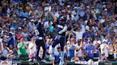 Brewers lose their wind in back-and-forth game against the Cubs at Wrigley Field