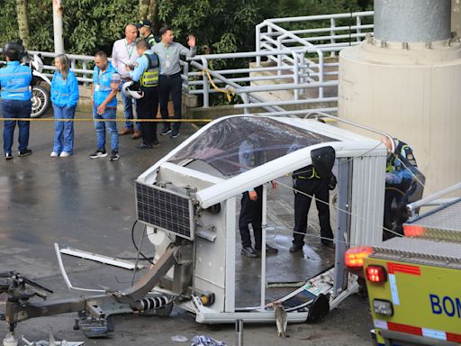 Al menos un muerto y 12 heridos por desplome de una cabina del teleférico en Medellín, Colombia