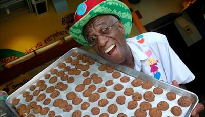 Wallace Amos Jr., founder of Famous Amos cookies, dies at 88