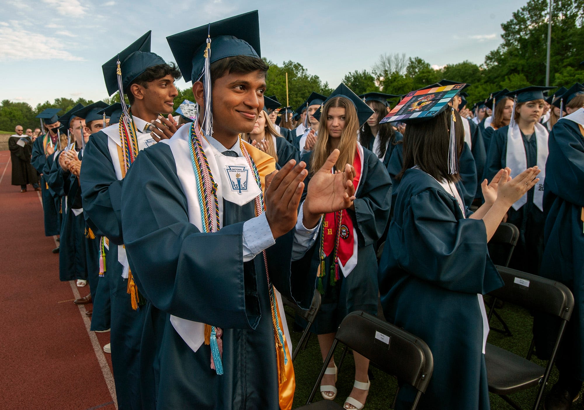 'You graduate high school only once.' Franklin High School hands diplomas to 406 seniors