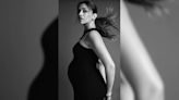 Deepika Padukone's Baby Bump Pics Get Big Love From Alia Bhatt, Rakul Preet Singh And Others: "Fainted"