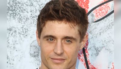 "Young Sherlock": Max Irons spielt den Bruder des Detektivs